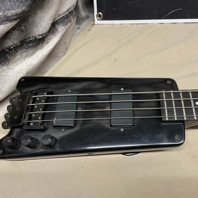 Kramer The Duke Headless 4-string Bass with Case Vintage Black image 4