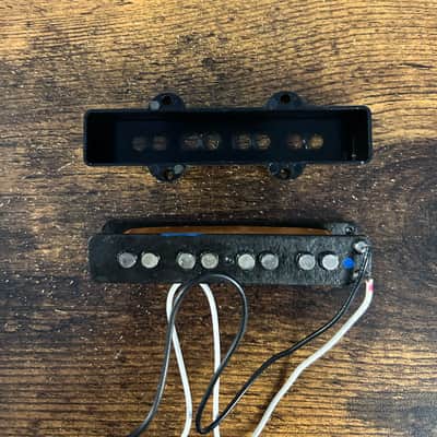 Fender V Mod Jazz Bass Pickups image 1