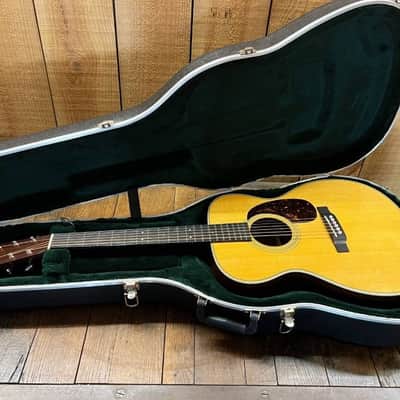 Martin Custom Shop 000-28 with Case image 1