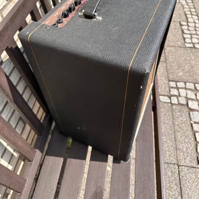 Vox T-25 25-Watt 1x10" Bass Combo ** tested **** image 3