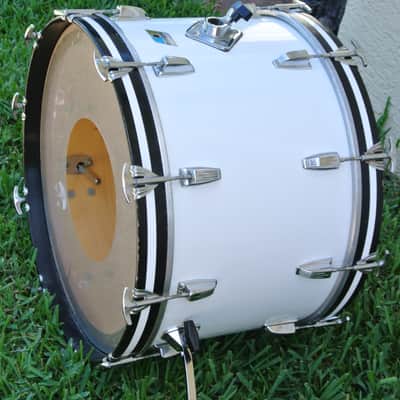 SUPER CLEAN! 1970's LUDWIG (Chicago) 22" CLASSIC WHITE CORTEX BASS DRUM! RM113 image 4