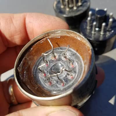 RCA etc. lot 5x 8-pin octal Vacuum Tube Bases 6V6 6SN7 1940s-1960s Black Bakelite, metal, or Brown Micanol image 5