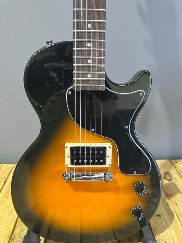Epiphone Junior
