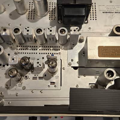 The Fisher FM-200B Early 1960's - Champagne image 2