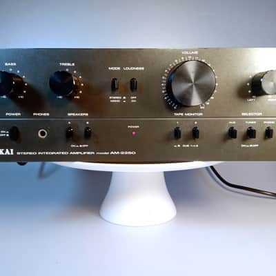 Akai AM 2250 amplificatore integrato / year 1978 image 1