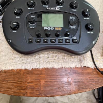 Line 6 POD HD Multi-Effect and Amp Modeler 2011 - 2013 - Black image 1