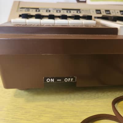 Emenee Audion Model 1805 Late 60s early 70s - Cream and brown image 3