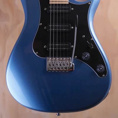 Vintage Suzuki Super Sounds MIJ Strat Brazen Picker Professional