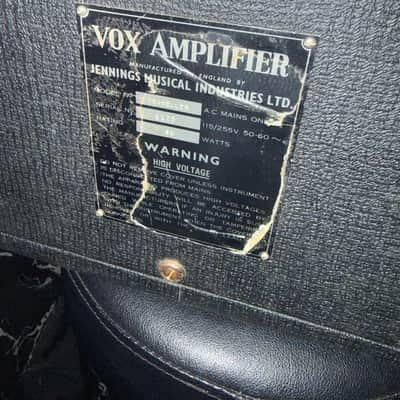 Vox Traveller Guitar Amp 10-Watt 1x10" Guitar Combo 1967 - 1968 - Black image 7