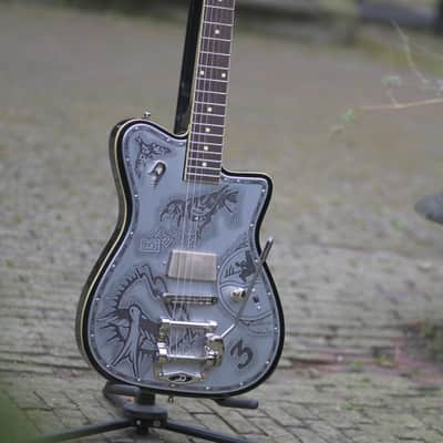 Duesenberg Alliance Series Johnny Depp - Aluminium plate with Johnny Depp tattoo artwork image 3