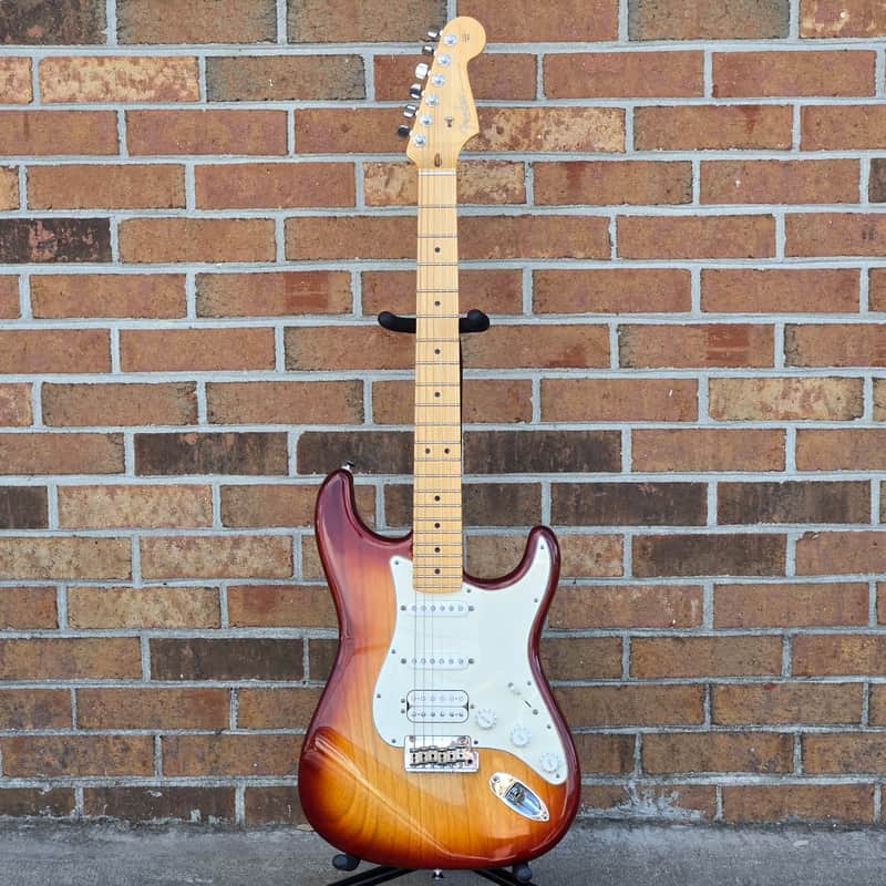 Fender American Standard Stratocaster HSS w/ Maple Fretboard 2011 - Sienna Sunburst