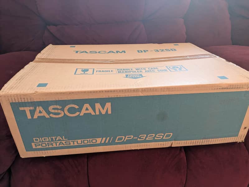 TASCAM DP-32SD 2019 - Black image 1