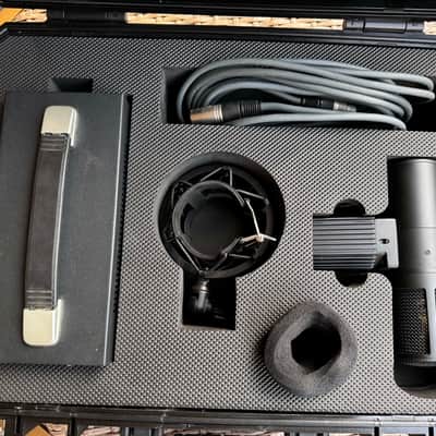 Warm Audio WA-8000 Large Diaphragm Tube Condenser Microphone 2021 - Present - Black image 3