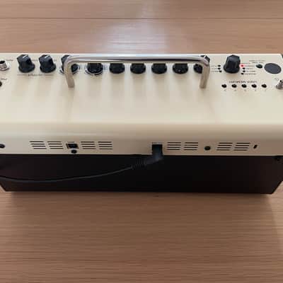 Yamaha THR10 V.2 Modified Edition 10-Watt 2x3" Stereo Digital Modeling Guitar Combo 2011 - 2018 - Tan image 4