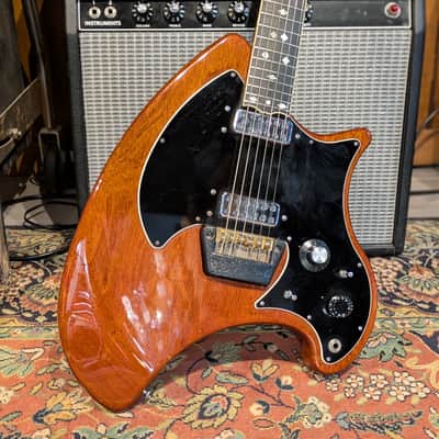 Ovation Deacon 1972 - 1980 - Red image 1