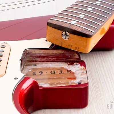 1992 Fender Stratocaster ‘62 Vintage Reissue ST62-53 Candy Apple Red 100% Original, Japan MIJ Fujigen image 17