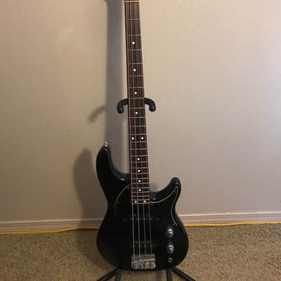 Fender Urge MIM 1993-1994 Black image 1