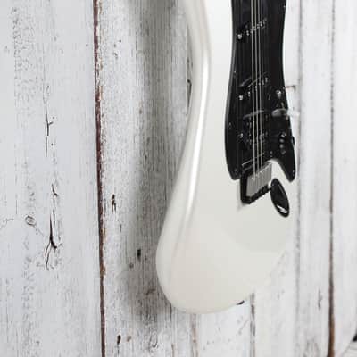 Charvel Jake E Lee Signature Pro-Mod So-Cal Style 1 HSS HT RW Electric Guitar image 9