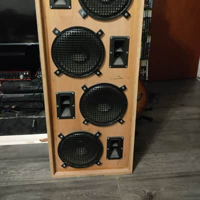 Custom Beautiful custom large scale hi-fi speakers - pair - with amp image 4