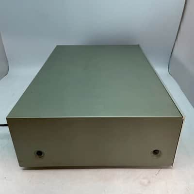 TEAC V-25 Stereo Cassette Deck TESTED POWERS ON FOR PARTS OR REPAIR ONLY image 4