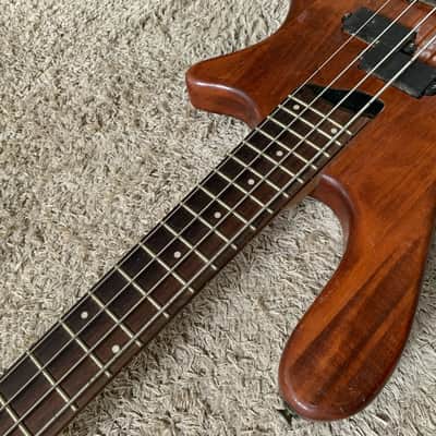 Washburn 4 String Electric Bass, Solid Alder Wood Body, Maple Neck, Rosewood 24 Frets Fingerboard image 7