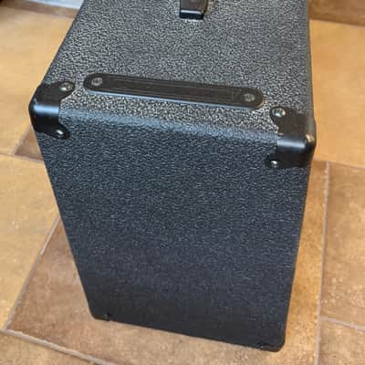 Peavey Bandit 75 1x12" Guitar Combo Amp image 3
