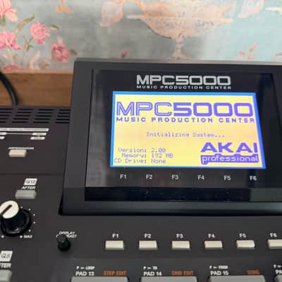 Akai MPC5000 Music Production Center image 2
