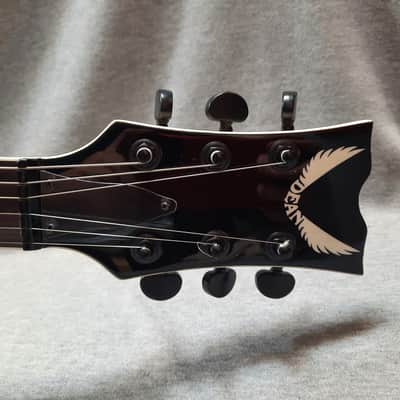 Dean Thoroughbred X Quilt Maple 2023 - Trans Blue Burst image 4