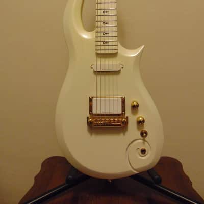 Official NPG Prince Schecter Cloud 2000 Metallic White image 15