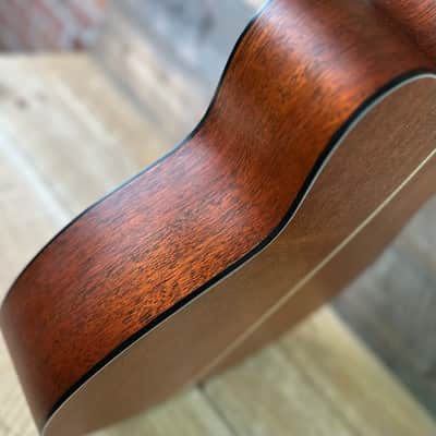 Martin OOOC 16SGTNE Classical Acoustic - Natural image 12