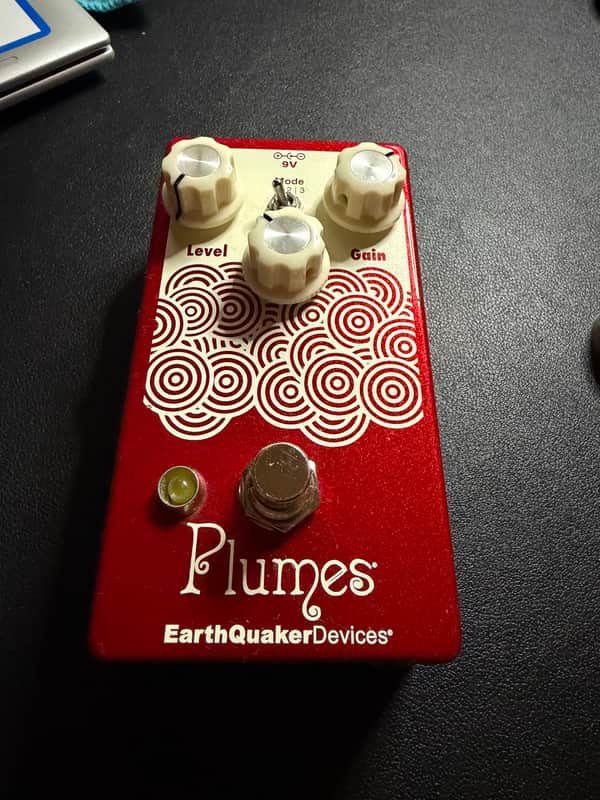 EarthQuaker Devices Plumes Small Signal Shredder