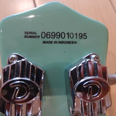 Danelectro U2 (model 56-02) 2000 - Turquoise blue image 5