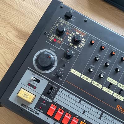 Roland TR-808 Rhythm Composer 1982 - Black imagen 3