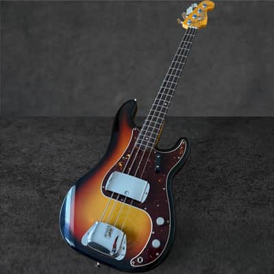 2026 Fender James Jamerson 1962 Precision Bass, Rosewood Fingerboard, 3-Tone Sunburst image 2