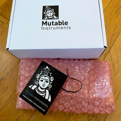 Mutable Instruments Veils V1 – Packaging Only! image 1