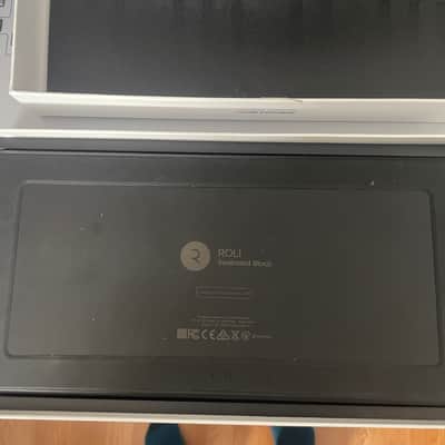 ROLI Seaboard Block 24-Key Expressive MIDI Keyboard Controller 2010s - Black image 7