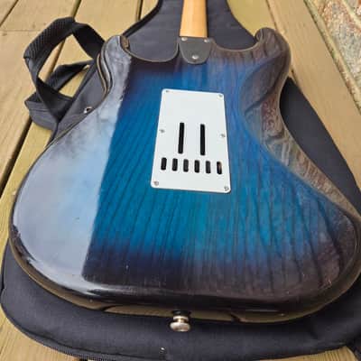 Vintage 1996 G&L S-500 USA Electric Guitar w/ Fender Gig Bag! image 13