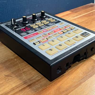 Boss SP-303 Dr. Sample - Silver w/ 64MB Storage image 2