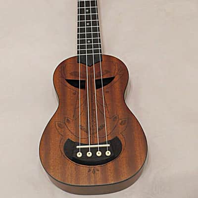 Stagg Tiki series soprano ukulele with sapele top and Gig Bag 2018 AH Finish image 1