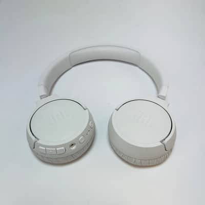 JBL Tune 670NC Wireless Adaptive Noise Cancelling Headphones Bluetooth White image 2
