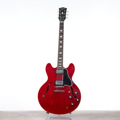 Gibson Custom 1964 ES-335 Reissue, Sixties Cherry | Demo image 2