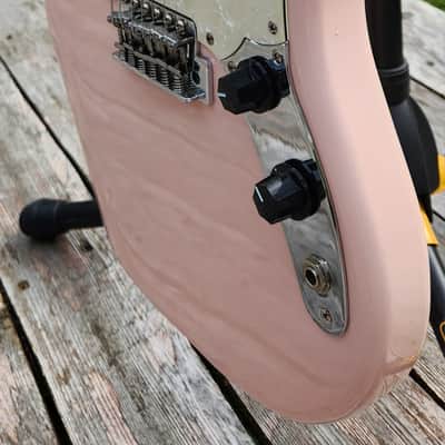 Squier Paranormal Cyclone Shell Pink 2020s image 5