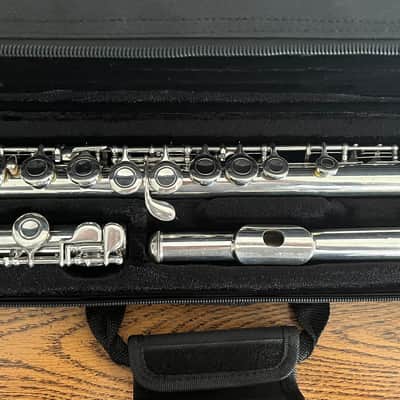 Yamaha YFL-221 Student Flute | Reverb