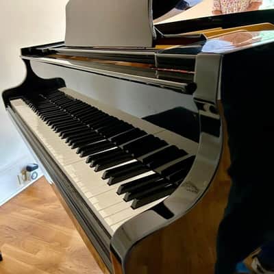 Elegant Wurlitzer Baby Grand Piano 4'11 image 3