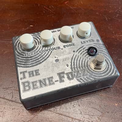 Nerd Knuckle Effects The Bene-Fuzz image 2