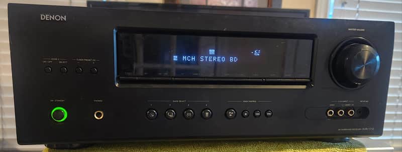 Denon Denon AVR-1712 is a 7.1-channel home theater receiver 2000 - Black image 1