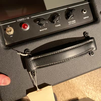 VHT I-16 Guitar Combo Amplifier Black image 3