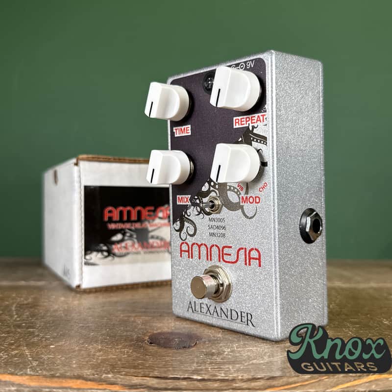 Alexander Pedals Amnesia Delay 2010s - Silver / Graphic image 1