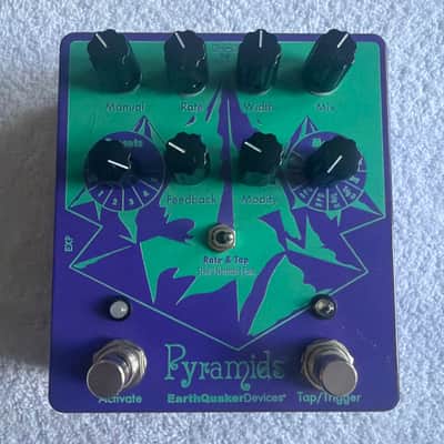 EarthQuaker Devices Pyramids image 1