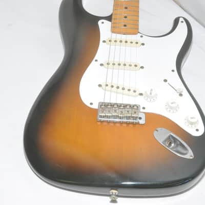 Fender Japan ST57(T)'57 Stratocaster 2-Tone Sunburst Electric Guitar Ref No 7481 image 3